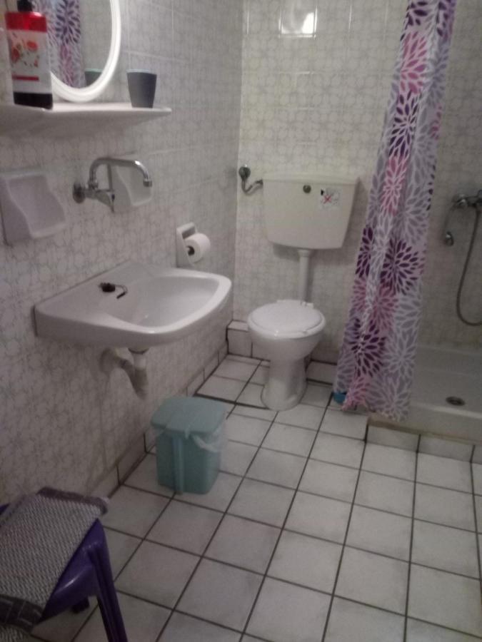 Agnes Rooms Kini Dış mekan fotoğraf