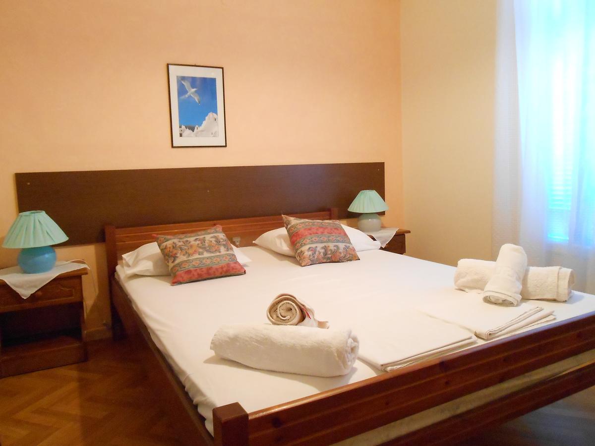 Agnes Rooms Kini Dış mekan fotoğraf